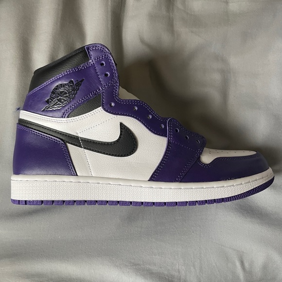 Air Jordan 1 High Royal Court Purple main image 3
